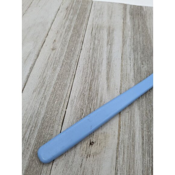 Rubbermaid 0142 Scoop Scraper #2 White Spatula Blue Handle 9 3/4" - Picture 3 of 8